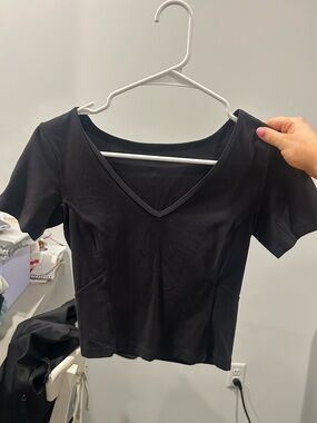 lululemon athletica Black V-Neck Short Sleeve Top
